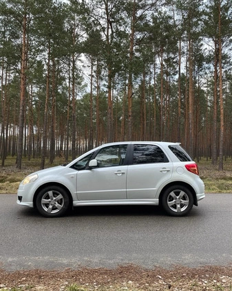 Suzuki SX4 cena 23000 przebieg: 213500, rok produkcji 2010 z Warszawa małe 121